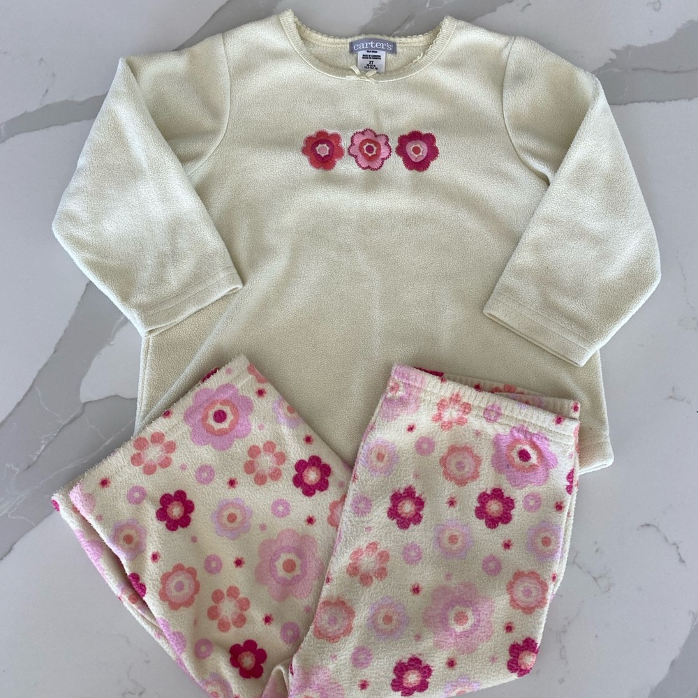 Vintage Carter's Pink Floral Embroidered fleece Top & Pants pajama Set 2T